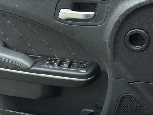 Used 2022 Dodge Charger Scat Pack RWD image 34