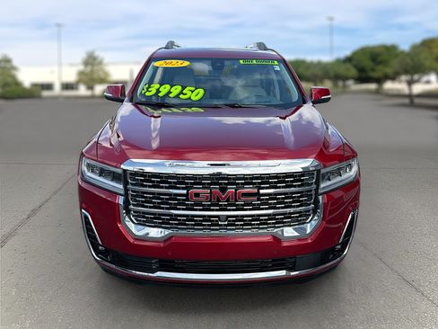 Used 2023 GMC Acadia Denali w/ Denali Ultimate Package FWD image 2