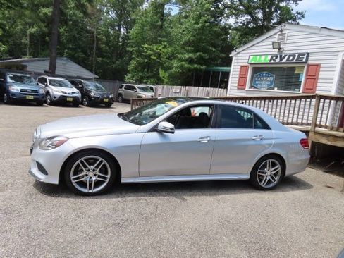 Used 2014 Mercedes-Benz E 350 4MATIC Sedan image 8