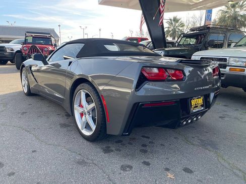 Used 2015 Chevrolet Corvette Stingray 2dr Convertible w/1LT image 3