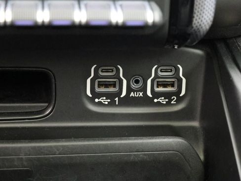 Used 2020 RAM 1500 Limited image 35