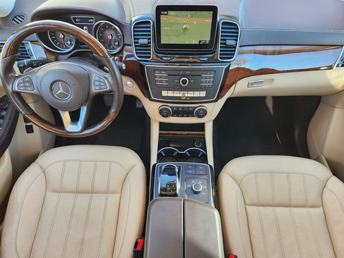 Certified 2018 Mercedes-Benz GLS 450 4MATIC image 27