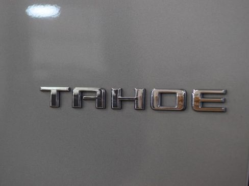 Used 2024 Chevrolet Tahoe High Country AWD/4WD image 16