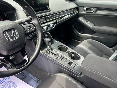 Used 2023 Honda Civic Sport image 10