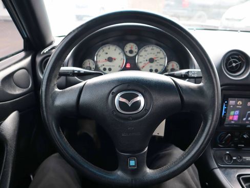 Used 2002 MAZDA MX-5 Miata LS image 19