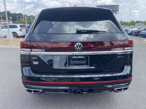 New 2026 Volkswagen Atlas SEL Premium R-Line image 8
