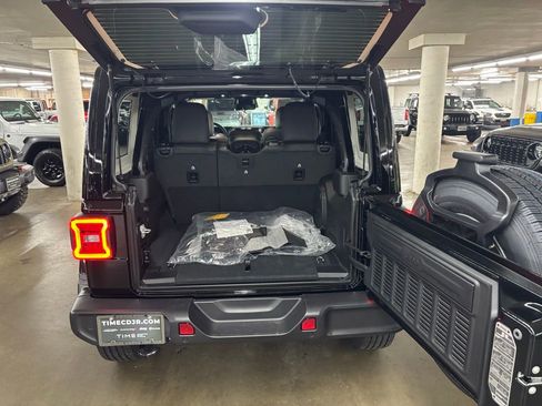 New 2026 Jeep Wrangler Sahara image 8