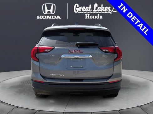 Used 2018 GMC Terrain SLE w/ Driver Convenience Package FWD image 5