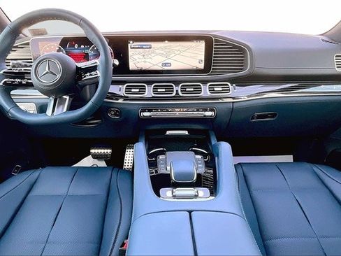 New 2026 Mercedes-Benz GLS 450 4MATIC image 7