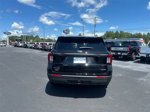 New 2025 Ford Explorer 4WD Police Interceptor image 6