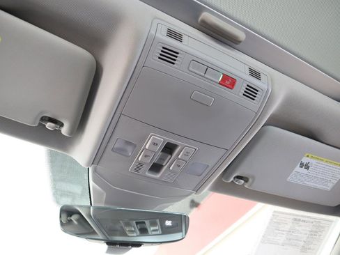 Used 2020 Volkswagen Jetta SEL image 47