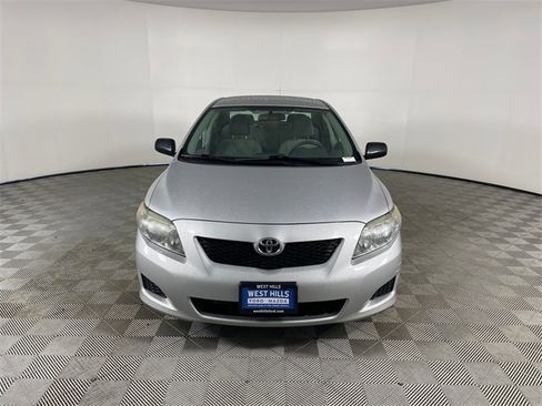 Used 2010 Toyota Corolla LE image 17