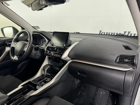 Used 2025 Mitsubishi Eclipse Cross SE AWD/4WD image 38