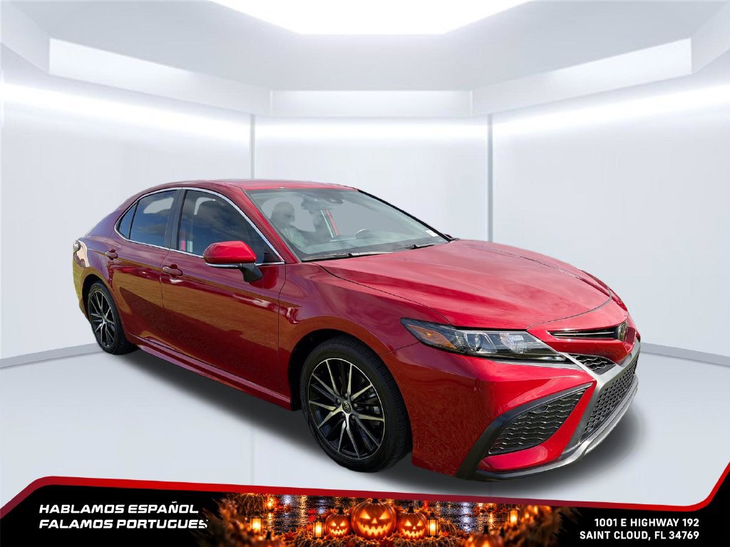 Used 2024 Toyota Camry SE FWD image 7