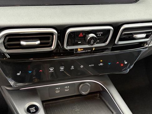 New 2026 Nissan Sentra SR image 18