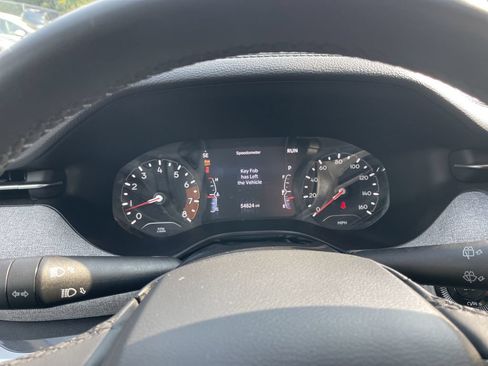 Used 2024 Jeep Compass Latitude AWD/4WD image 17