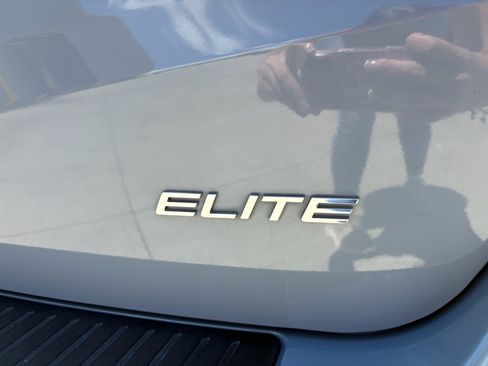 Used 2023 Honda Odyssey Elite image 37