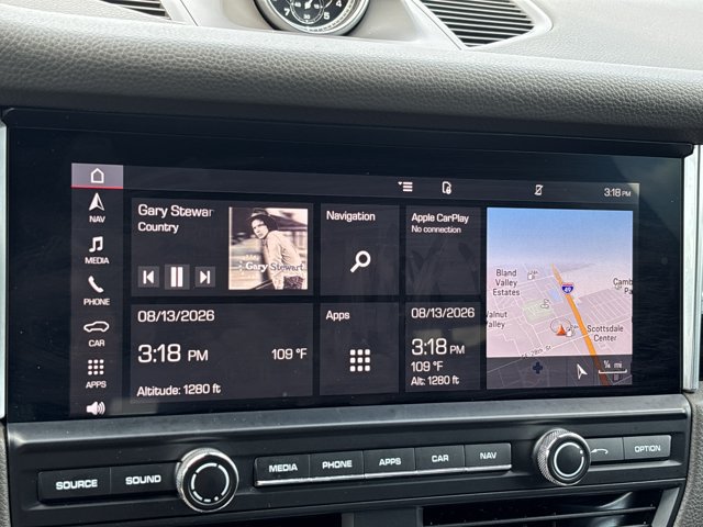 Used 2021 Porsche Macan S AWD/4WD image 36