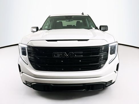 Used 2024 GMC Sierra 1500 Elevation w/ LPO, Elevation Black Package image 2