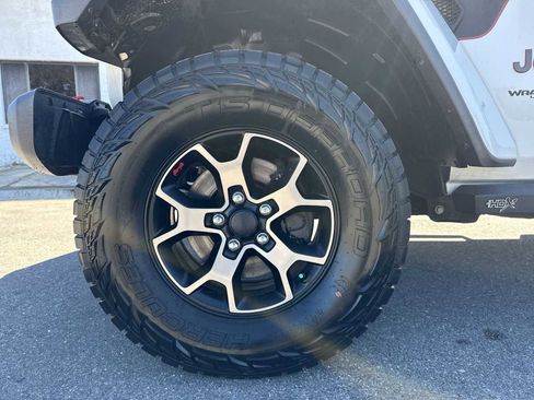 Used 2019 Jeep Wrangler Unlimited Rubicon image 13