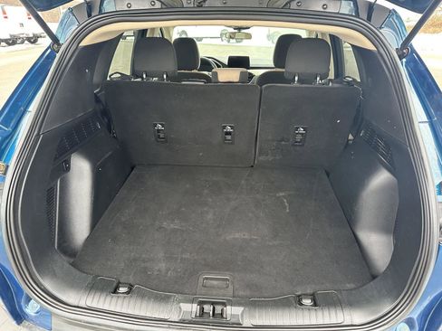 Used 2020 Ford Escape SE Sport image 7