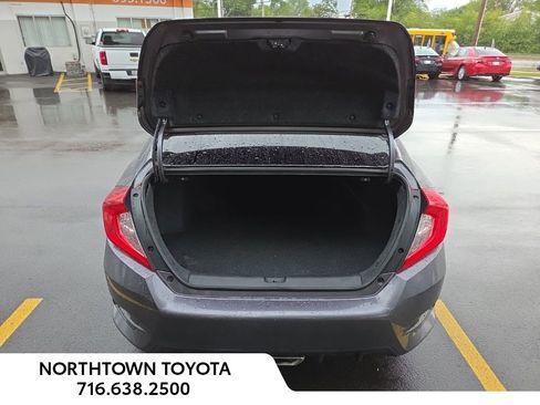 Used 2020 Honda Civic Sport image 9