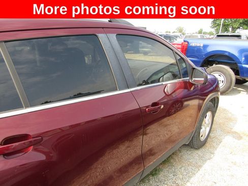 Used 2016 Chevrolet Trax LT AWD/4WD image 6