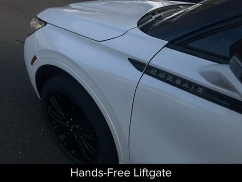 Certified 2023 Lincoln Corsair Reserve w/ Equipment Group 201A image 15