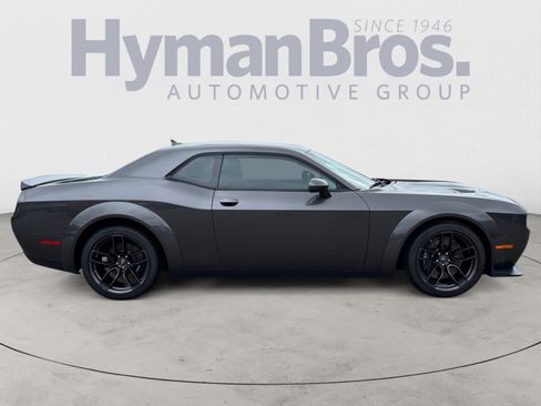 Used 2021 Dodge Challenger R/T Scat Pack RWD image 2