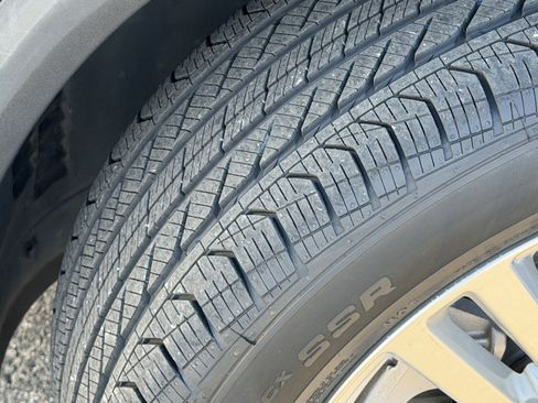 Certified 2022 Mercedes-Benz GLA 250 4MATIC image 15