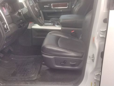 Used 2012 RAM 1500 Laramie image 9