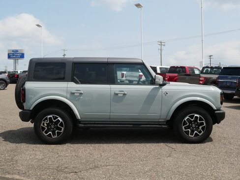 Certified 2023 Ford Bronco Outer Banks AWD/4WD image 2
