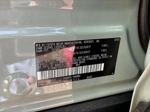 Used 2023 Toyota RAV4 XLE w/ Convenience Package image 35