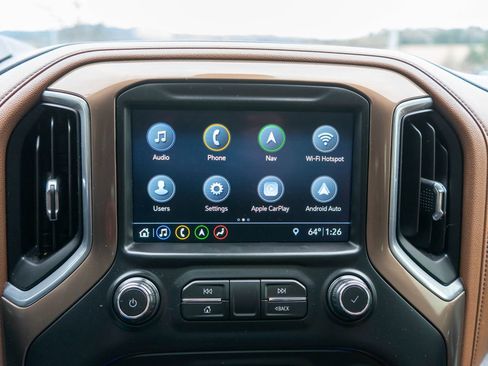 Used 2019 Chevrolet Silverado 1500 High Country w/ Technology Package image 25