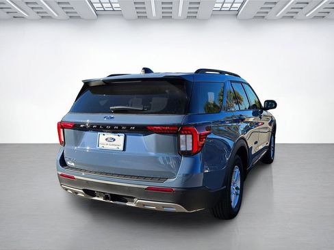 New 2026 Ford Explorer Active w/ Active Comfort Package RWD image 4