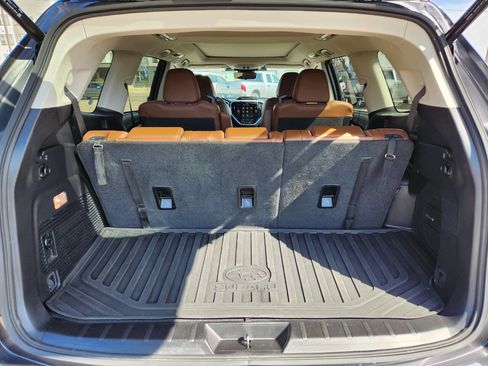 Used 2023 Subaru Ascent Touring w/ Popular Package #2A image 32