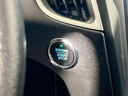 Used 2022 Ford Edge SEL AWD/4WD image 23