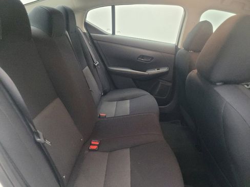 Used 2024 Nissan Sentra SV FWD image 19