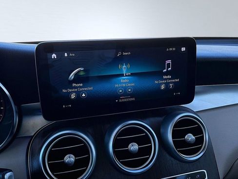 Used 2022 Mercedes-Benz GLC 300 GLC 300 image 10