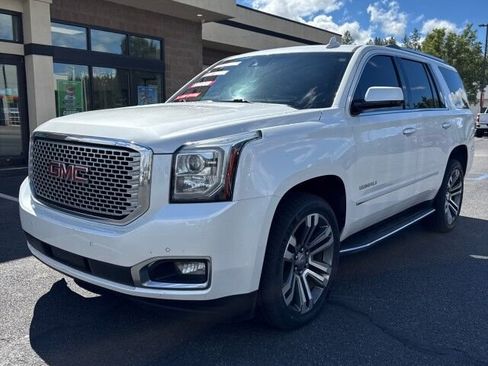 Used 2017 GMC Yukon Denali AWD/4WD image 1