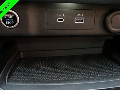 Used 2022 Nissan Rogue SV w/ SV Premium Package image 18