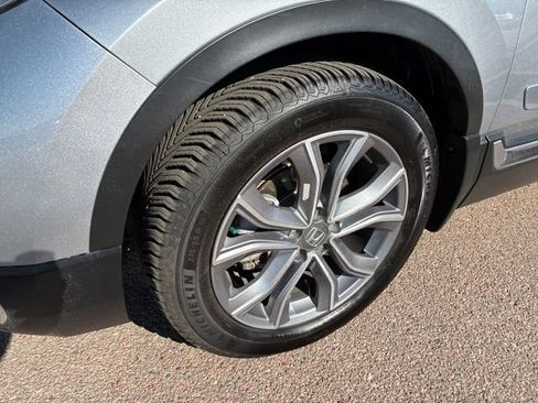 Used 2020 Honda CR-V Touring image 4