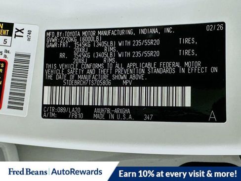 New 2026 Toyota Highlander Platinum image 11