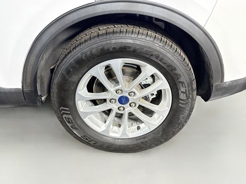 Used 2022 Ford Escape SE image 37