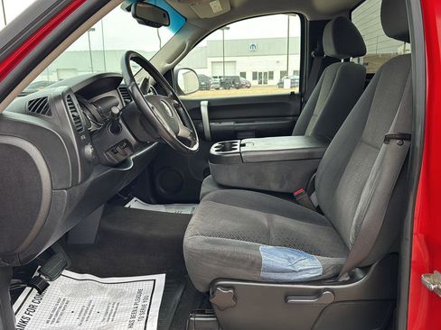 Used 2007 Chevrolet Silverado 1500 LT w/ 1LT Convenience Package image 9