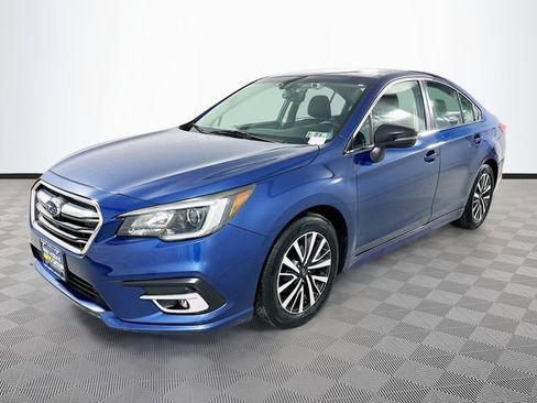 Used 2019 Subaru Legacy 2.5i Premium image 3