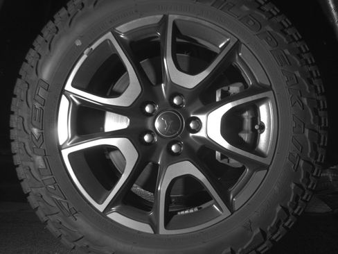 Used 2025 Jeep Compass Trailhawk AWD/4WD image 13