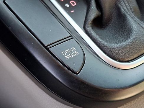 Used 2021 Kia Soul LX FWD image 22