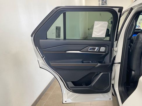 New 2026 Ford Explorer Tremor w/ Tremor Ultimate Package AWD/4WD image 9