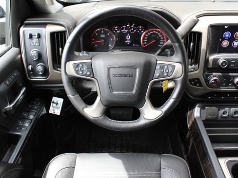 Used 2016 GMC Sierra 2500 Denali w/ Snow Plow Prep Package AWD/4WD image 15